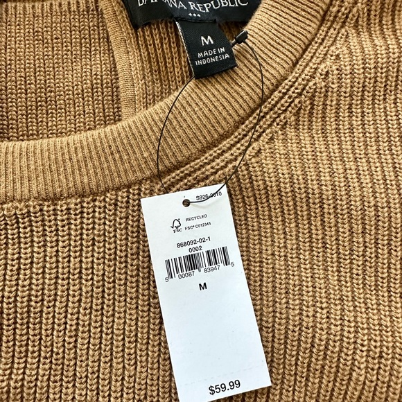 NWT Banana Republic Women’s Top Medium - Picture 4 of 4